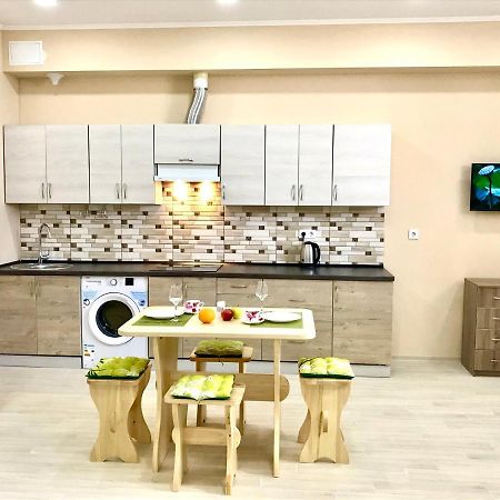 Комфортные Апартаменты Smart Zarvantsy Eksteriør bilde